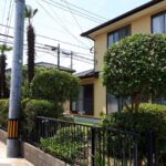 早良区田隈 Ｔ様邸の庭木の剪定、庭木の消毒を行いました。